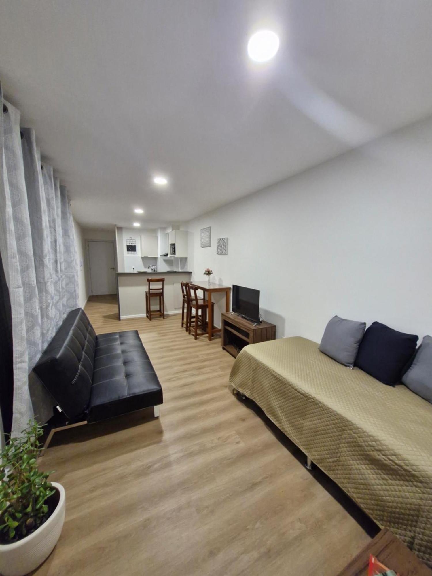 Apartamento Nuevo, Opcion Parking, Hasta 5 Personas Montevideo